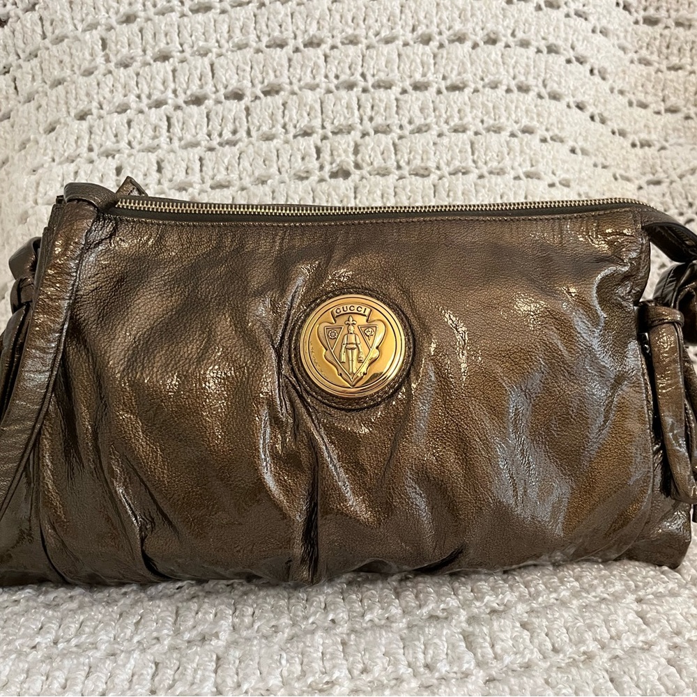 Gucci hysteria clutch